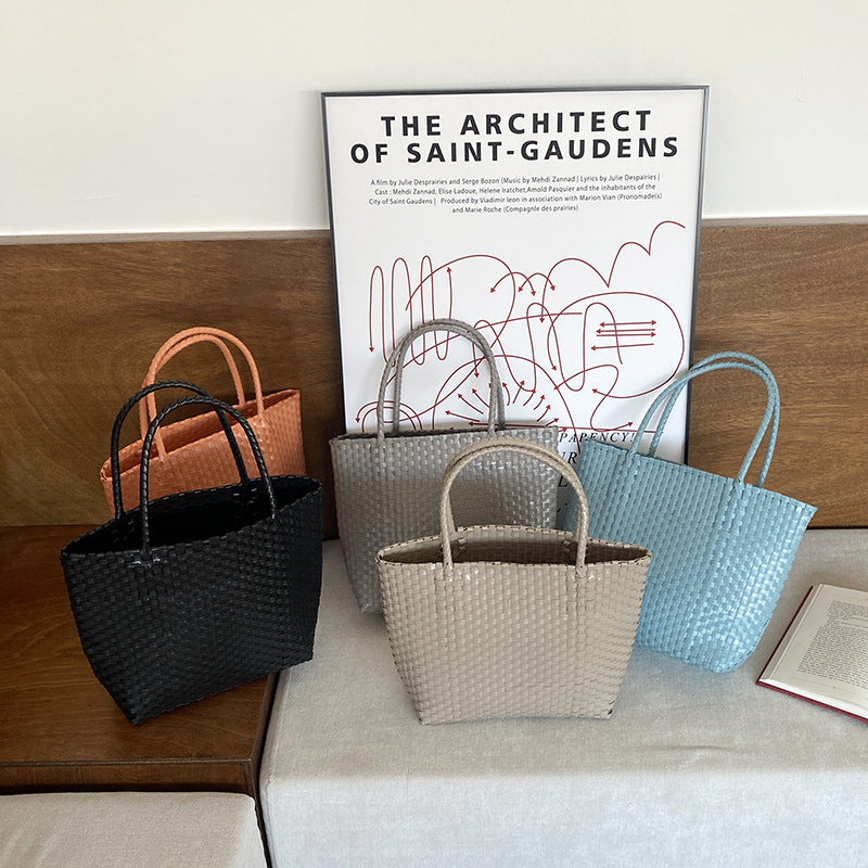 Hand-Woven Holiday Tote Bag for Festive Style and Function