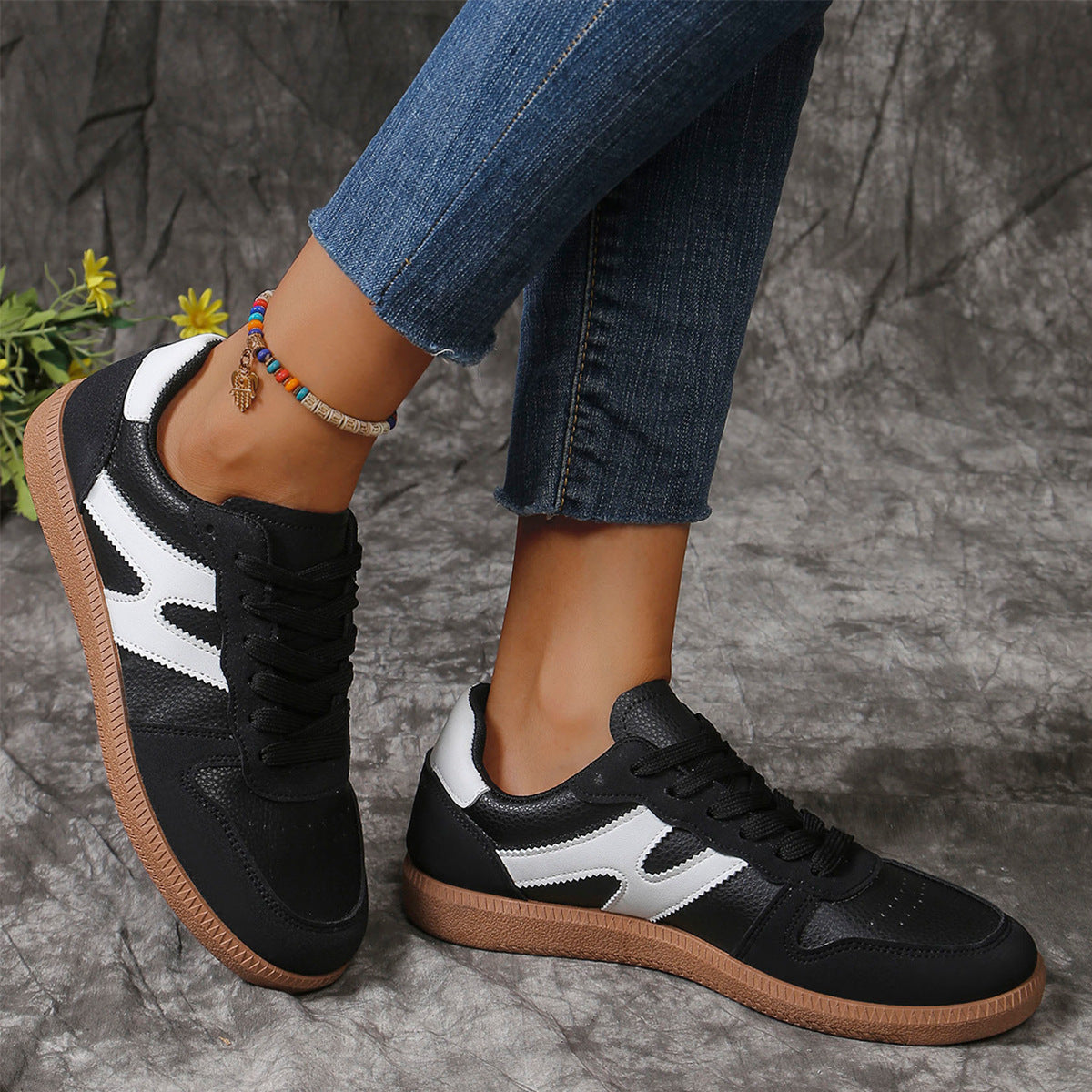 New Colorblock Lace-up Flats Shoes For Women Casual Style