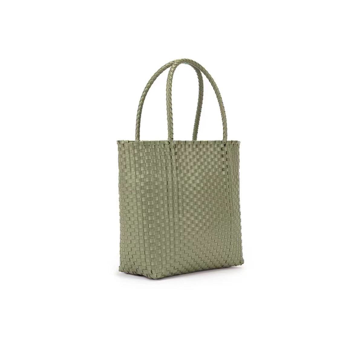 Hand-Woven Holiday Tote Bag for Festive Style and Function